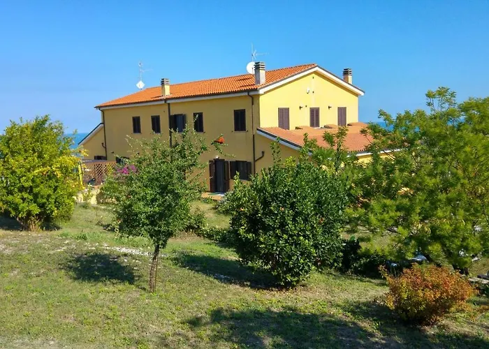 לינה וארוחת בוקר Vistazzurra