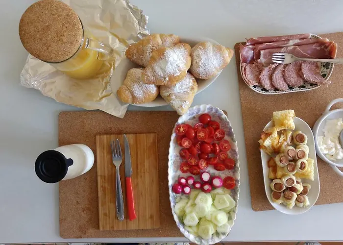 Vistazzurra לינה וארוחת בוקר 4*