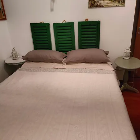 Bed & Breakfast Vistazzurra 4*