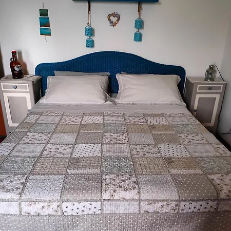 Bed & Breakfast Vistazzurra 4*